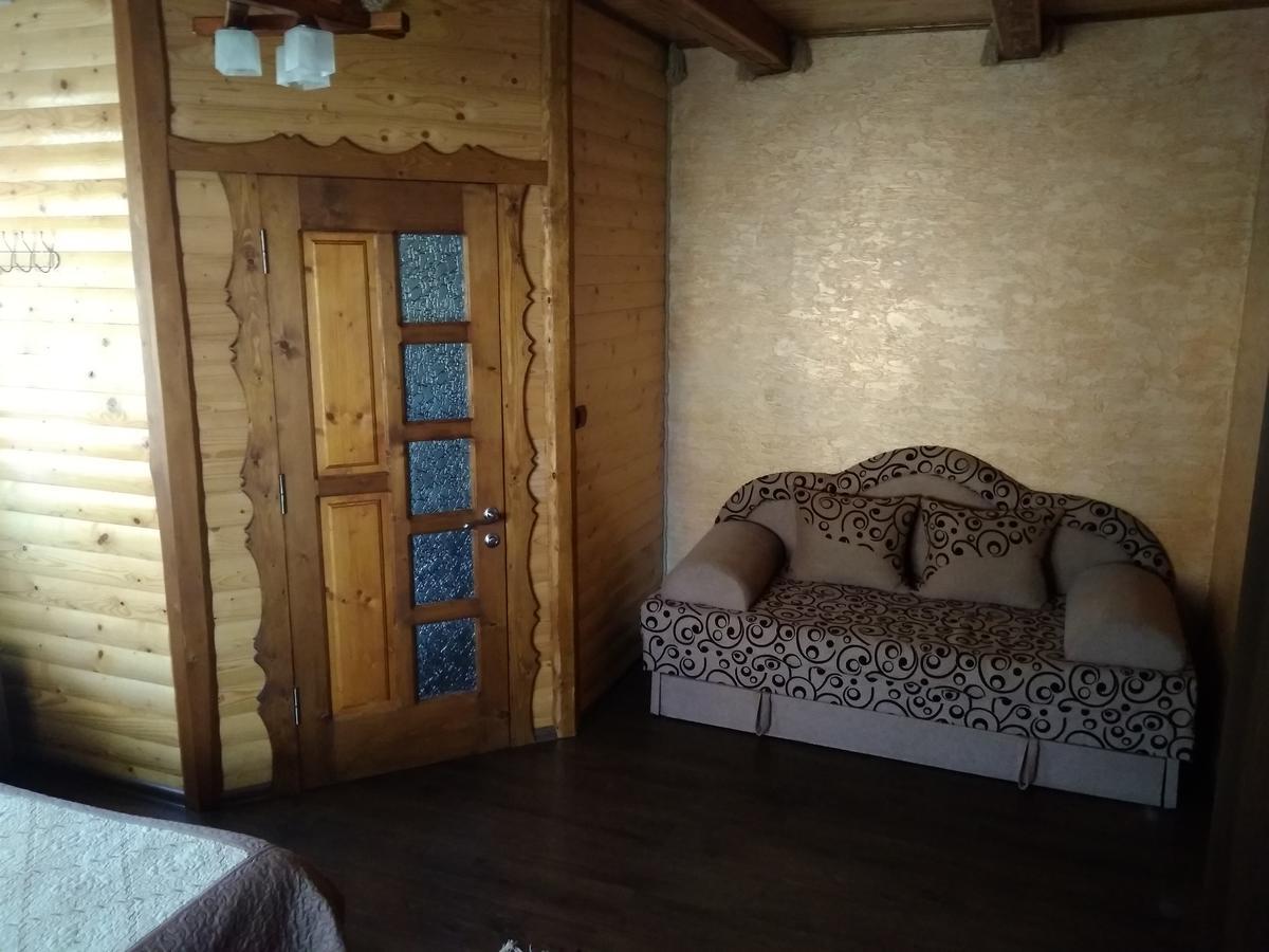 Затишок В Карпатах Vila Yaremche Exterior foto